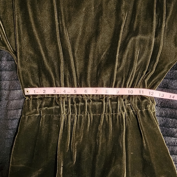 Velvet Heart Small Dark Olive Green Velvet Dress - Picture 5 of 12
